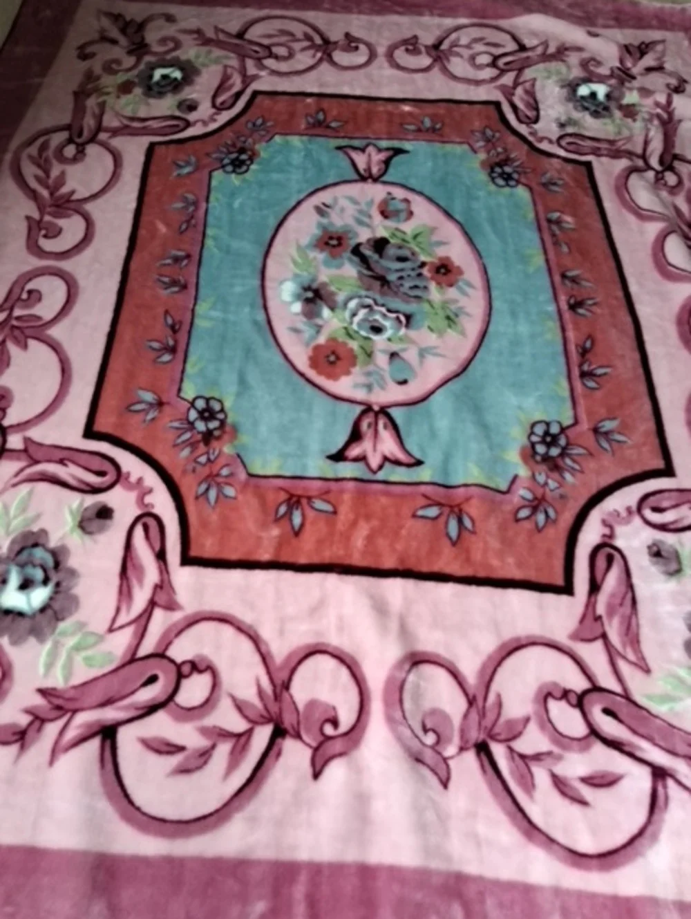 Floral Plush Throw Blanket in Pink and Teal